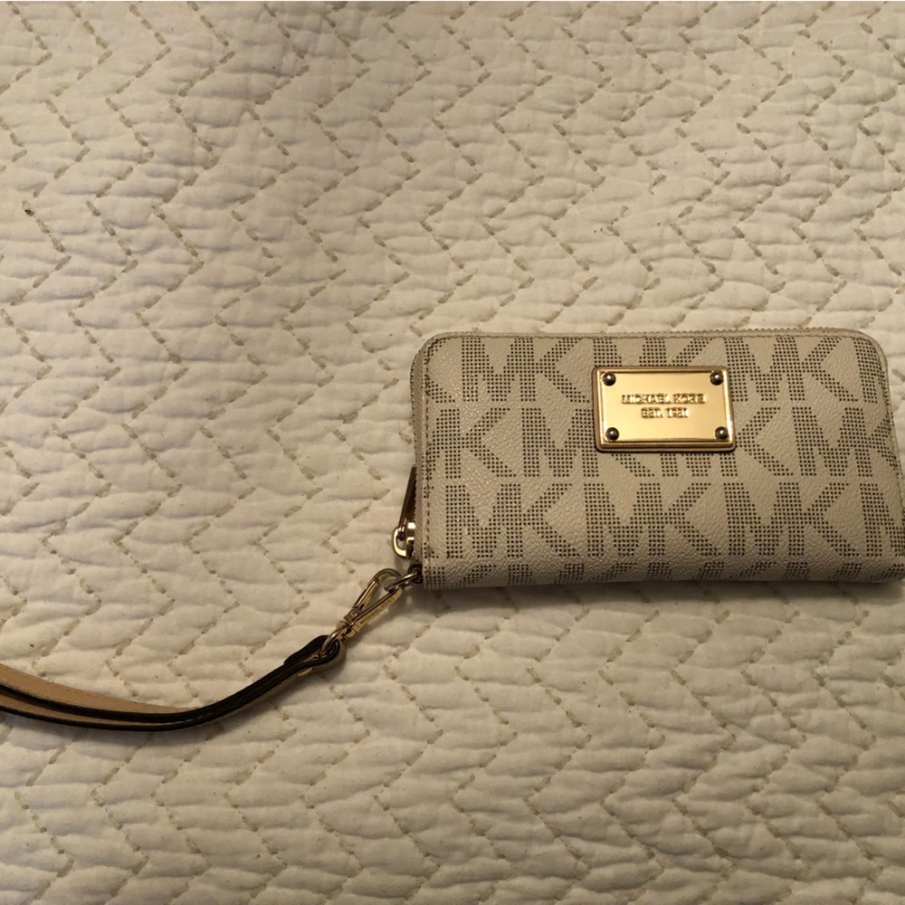 Michael Kors MK White wallet